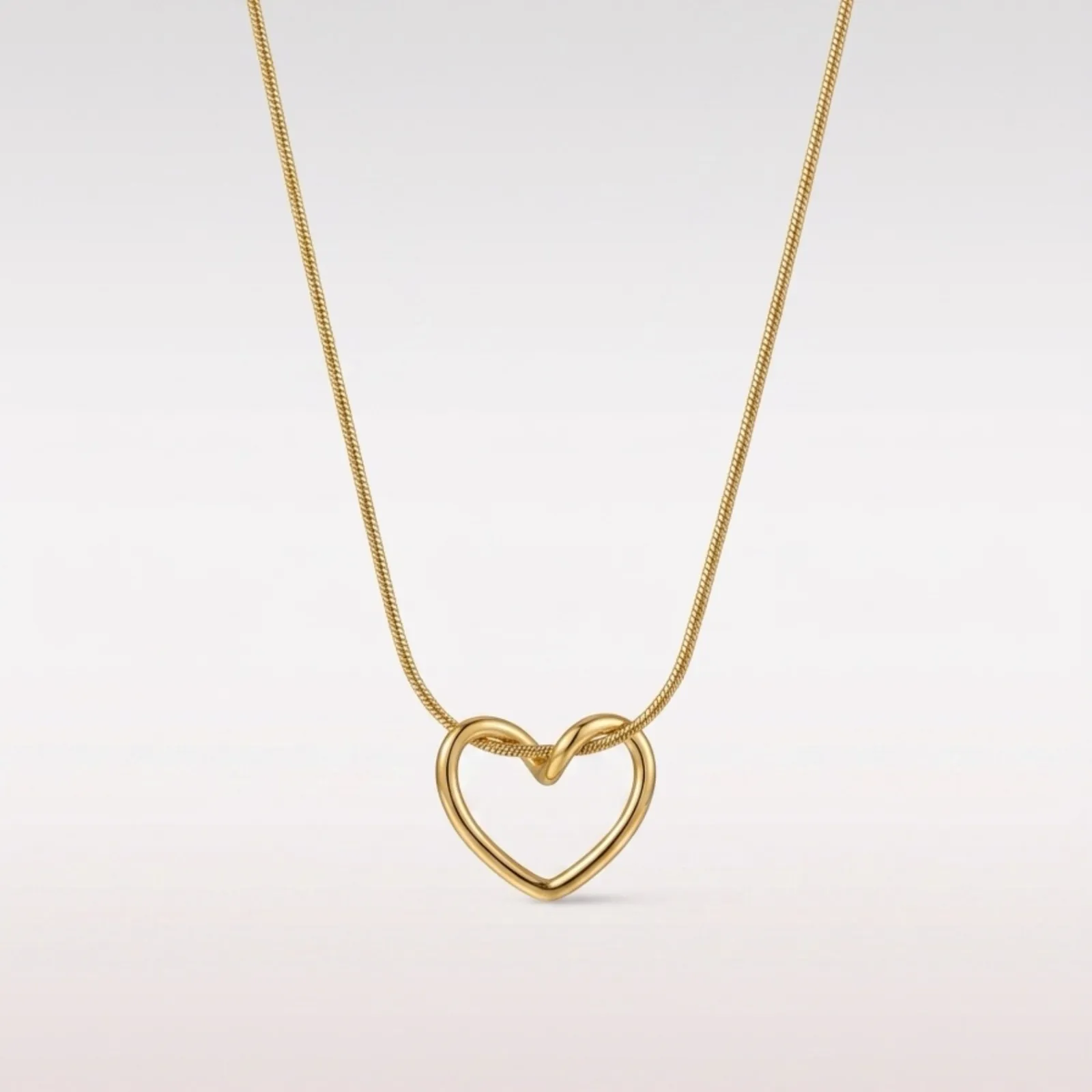 The Adene Heart Pendant