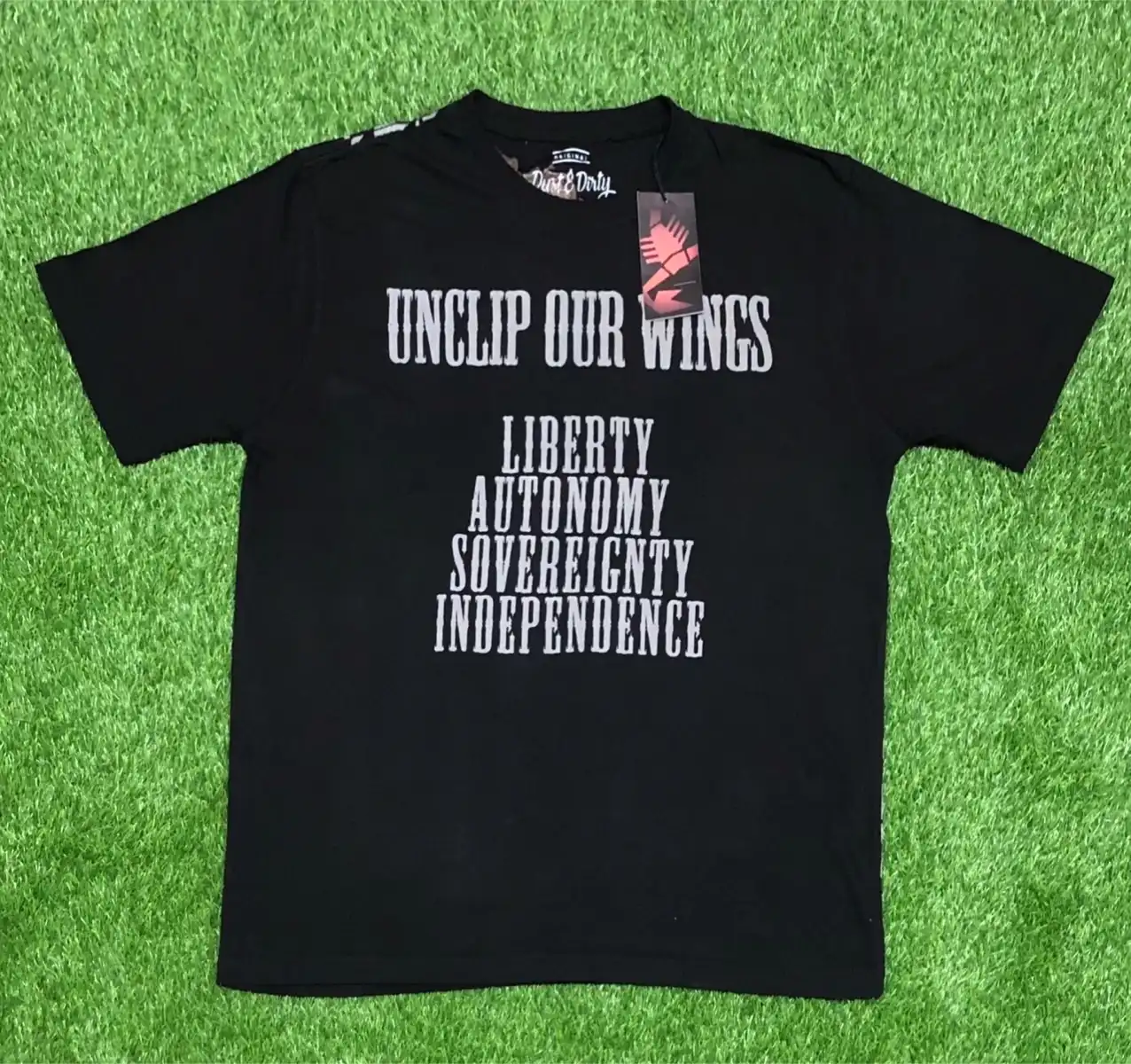 dust&dirty t-shirt