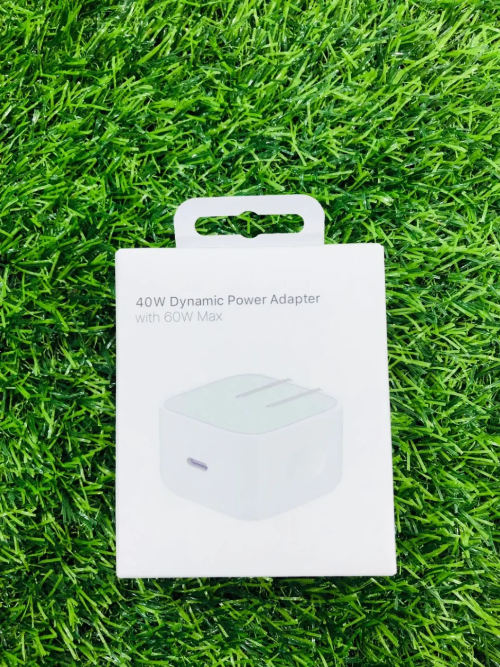 Iphone 40w original adapter (Apple)