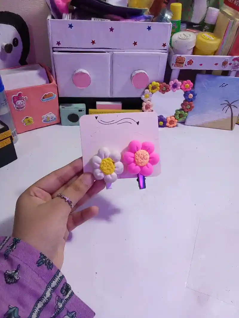 Handmade cute hairpin for school girls , University etc