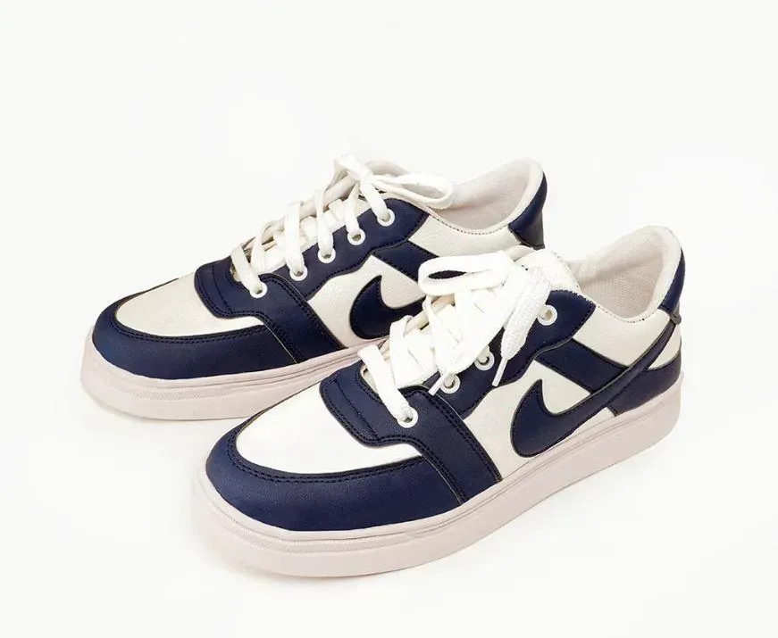 Nike men's sneaker shoes